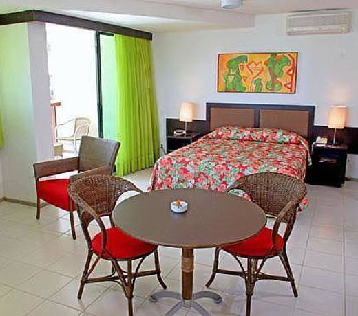 Flat no Marulhos Resort na praia Muro Alto