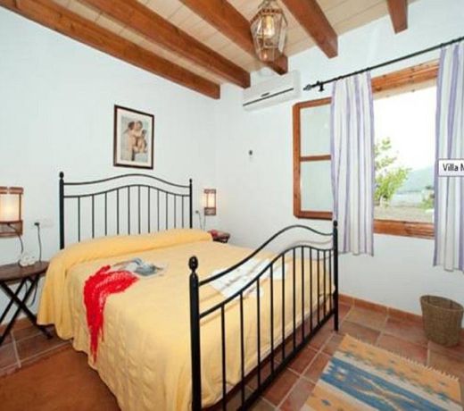 Villa Moya
