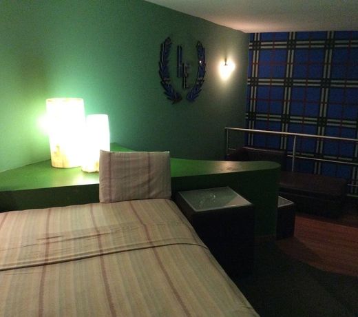 Autohotel La Escondida