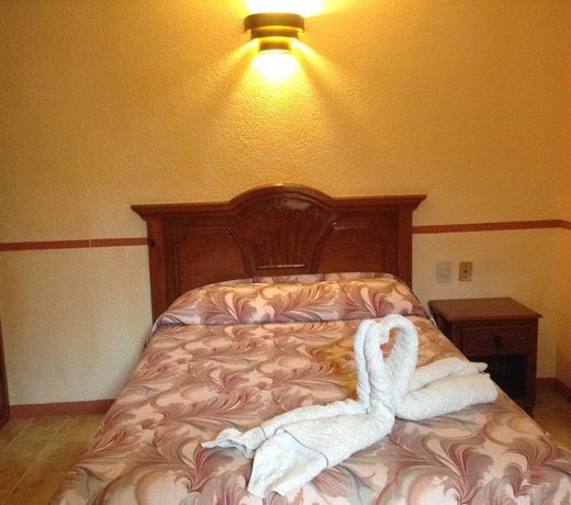 Hotel Real del Valle