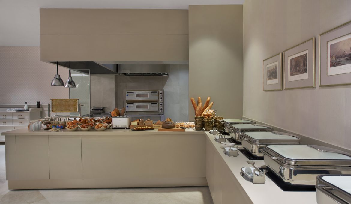 Lazzoni Hotel