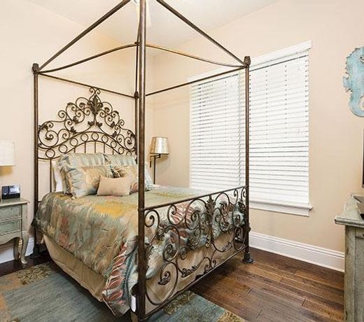 MORNING GLORY BEACH HOUSE BY VACATION RENTAL PROS