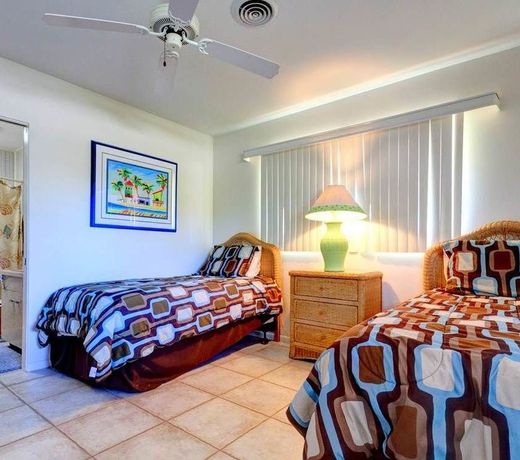 HARBOR PARADISE BY VACATION RENTAL PROS