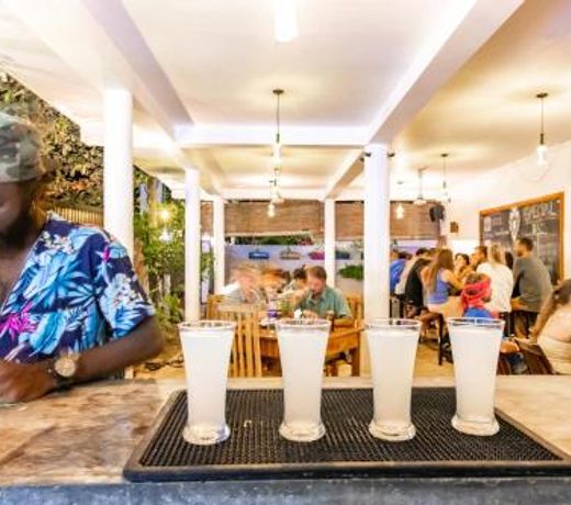 Dorian Guest House and Restaurant