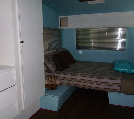 UILENKRAALSMOND 506