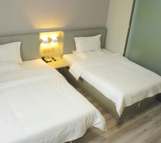 7 Days InnÂ· Harbin Songbei Taiyangdao Municipal Government