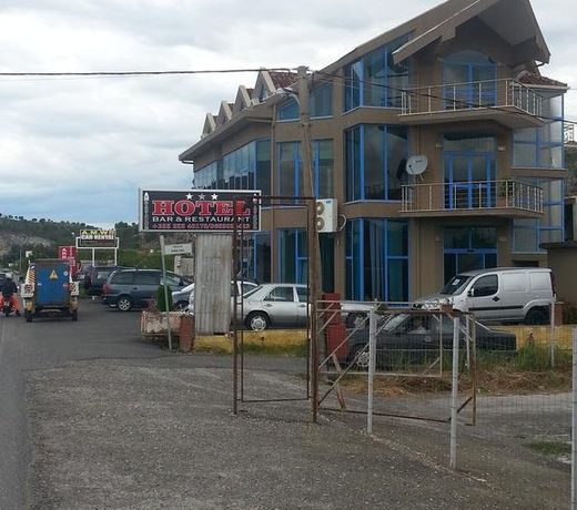 Hotel Ambasador