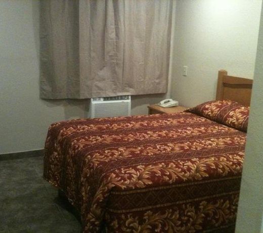 Hesperia Inn
