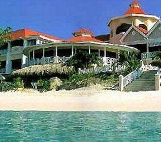 Coco Reef Resort & Spa