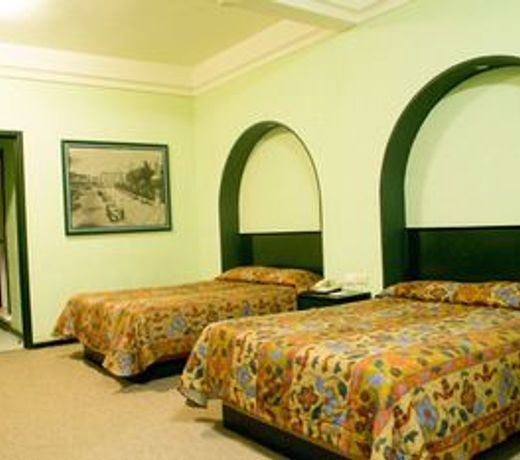 Hotel Leon
