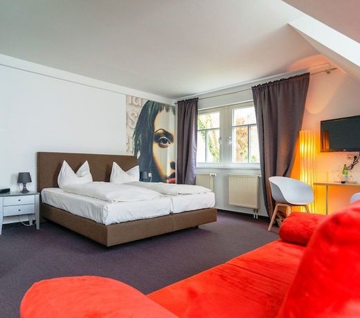 Landhotel Schloss SÃ¶rgenloch