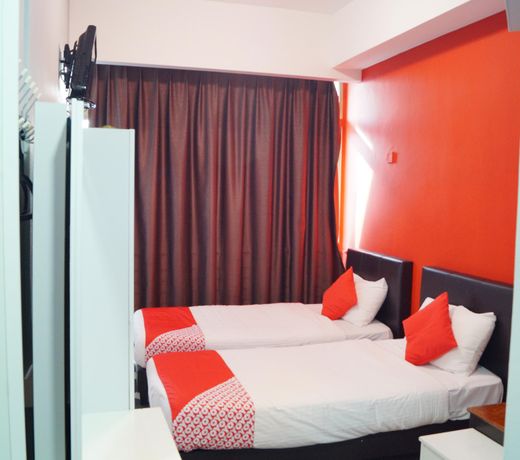 BudgetOne Hotel