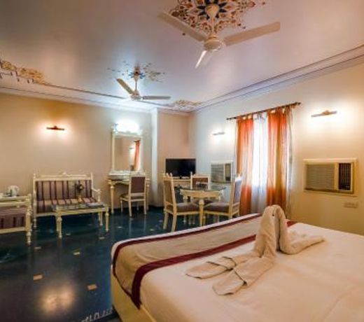 LMB Hotel City Centre, Jaipur