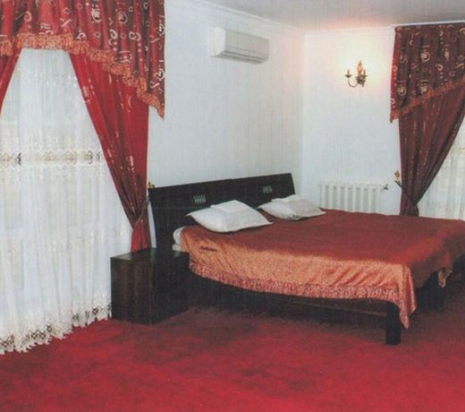 Hotel Diyor