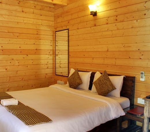 La Vie Woods Resort (No stags allowed)