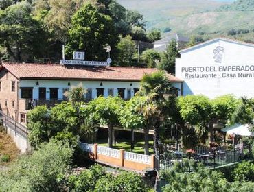 เกสต์เฮ้าส์ Casa Rural Puerto Del Emperador