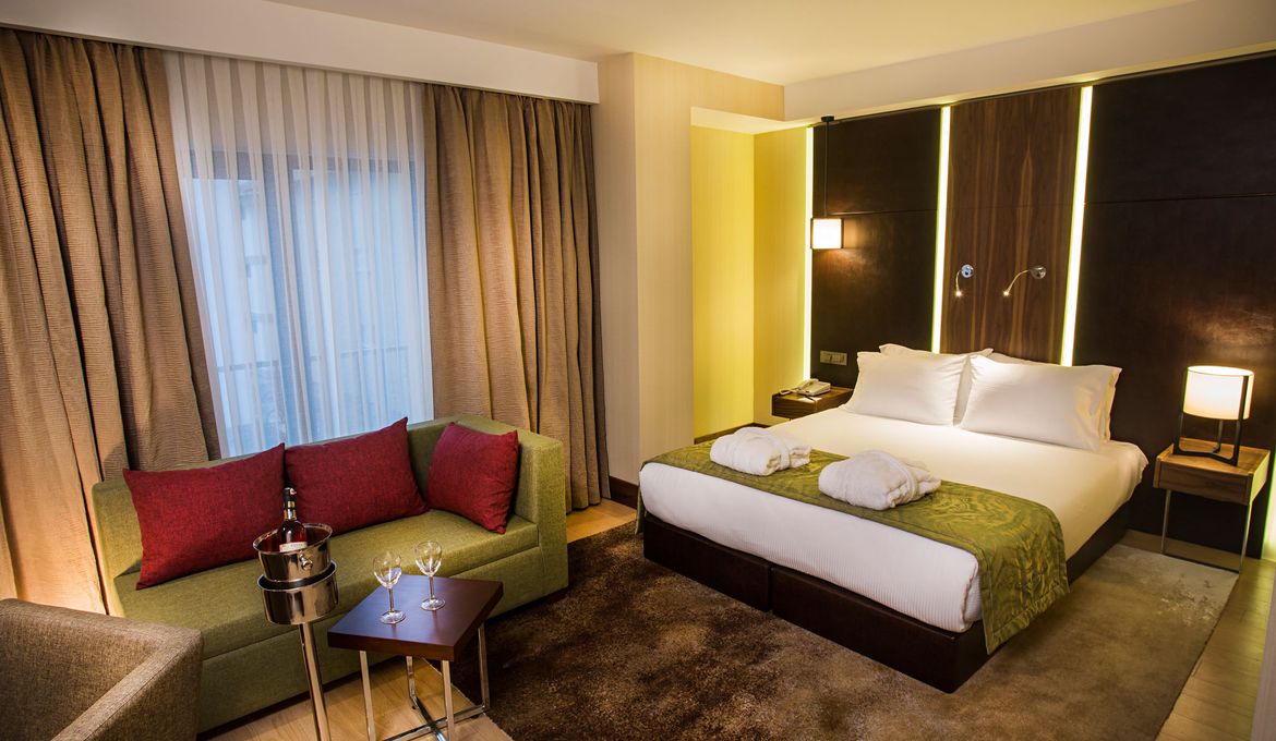 Ramada Encore Istanbul Airport