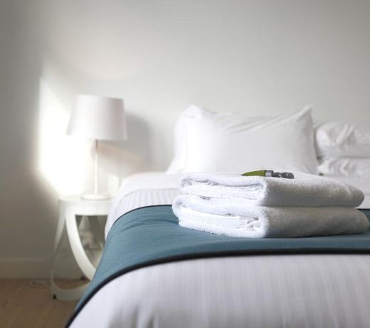 ABERLOUR COURT BY THE PARK  EAST MELBOURNE