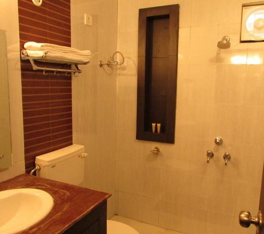 Haut Monde Hill Stream Resort