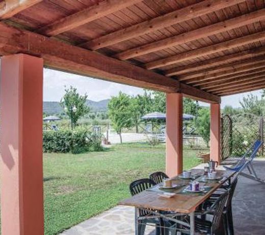 Holiday home Grosseto 66 with Outdoor Swimmingpool