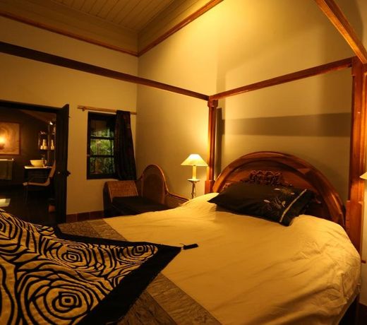 Ella Planters Bungalow