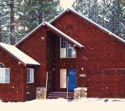 REDAWNING SNOWMAN HAUS