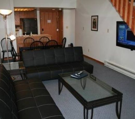 Fox Pine Lodge 3 Bed 3 Bath