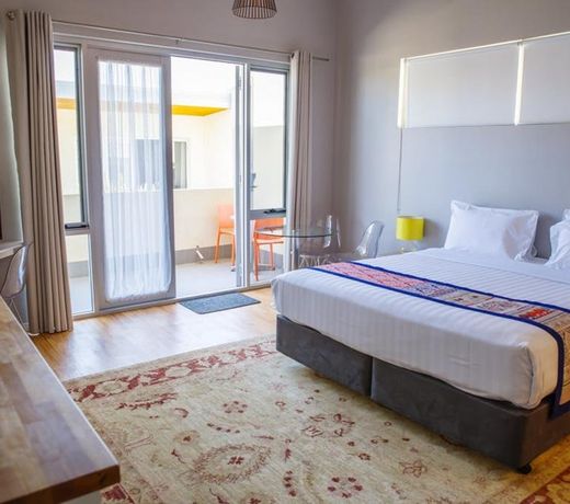 Fremantle Boutique Accommodation - Maand Up