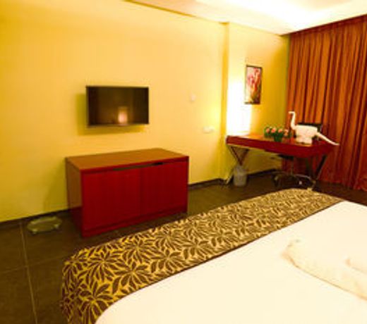 Hotel Grand Serenaa