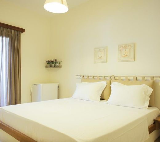 Faros Hotel