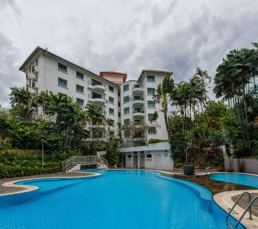 LSE @ Palm Garden Condominium