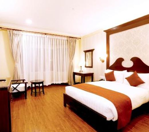 Da Yatra Courtyard Hotel