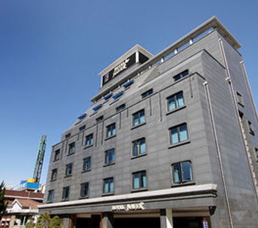 Inaver Hotel
