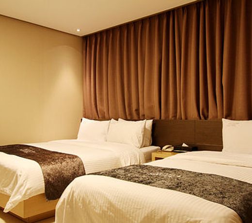 Inaver Hotel