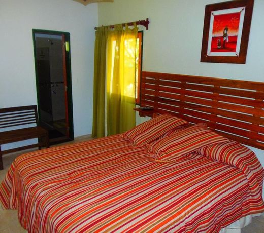 Hotel Complejo Najul Suites-Solo Adultos