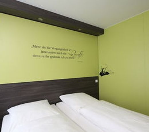 Economy-Hotel