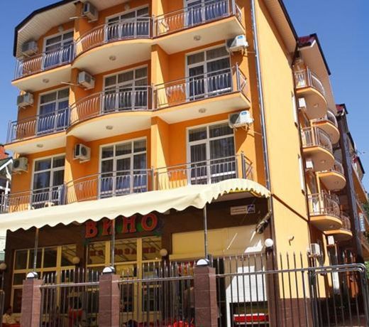 Kameliya Hotel