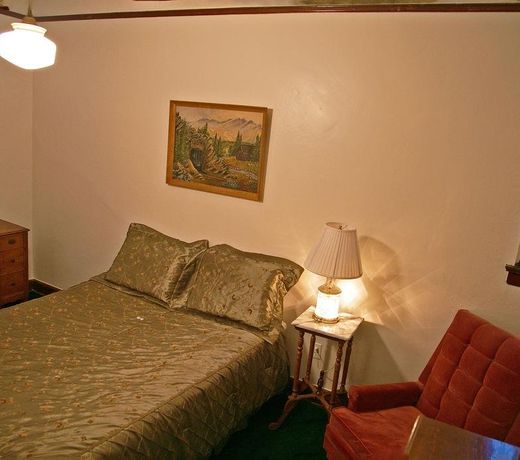 Ryan Hotel