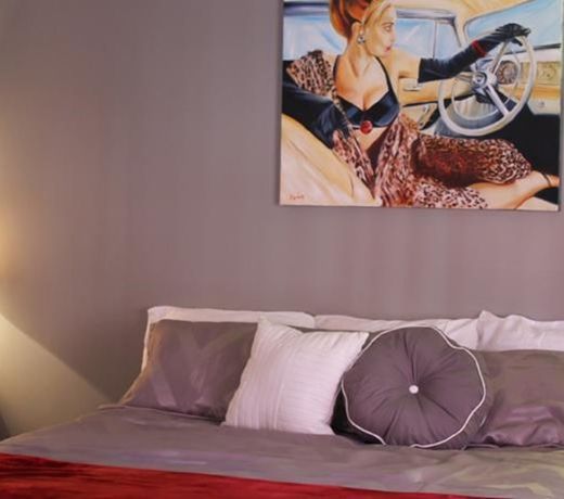 Lux Rooms