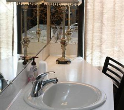 Lux Rooms