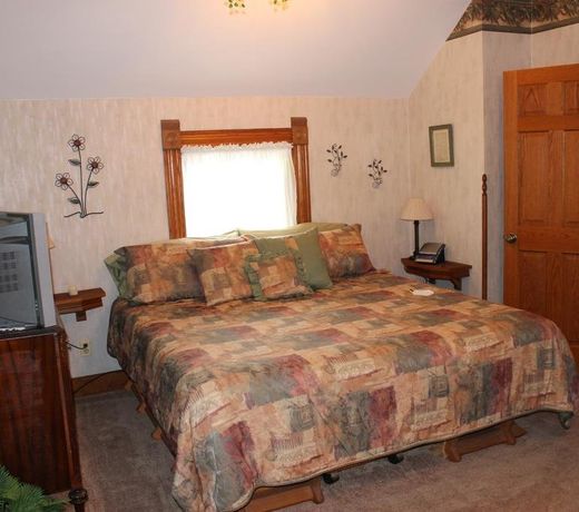 The Harney House Inn