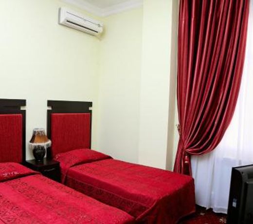 Rangrez hotel