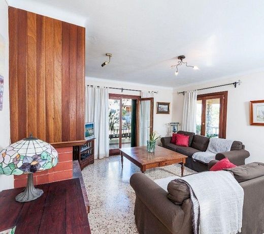 Villa Instint