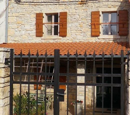 Holiday home in Liznjan/Istrien 8962