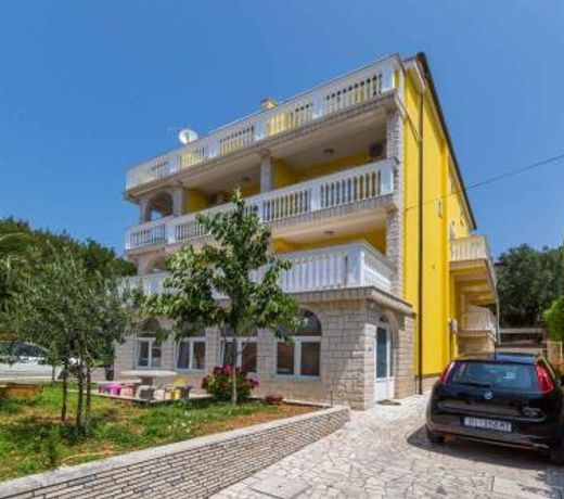 Two-Bedroom Apartment Crikvenica 32