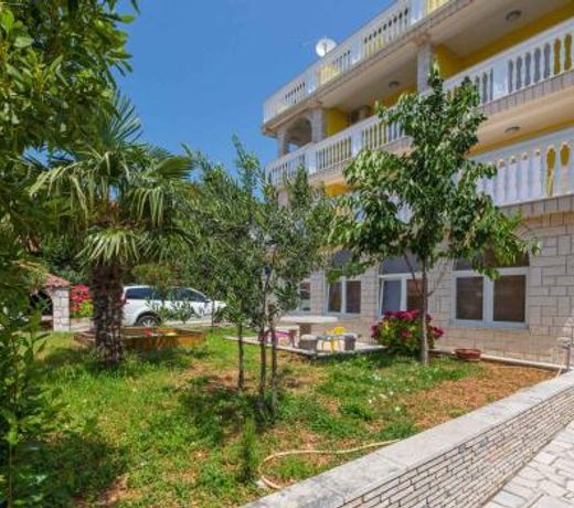 Two-Bedroom Apartment Crikvenica 32