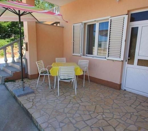 One-Bedroom Apartment Crikvenica near Sea 3