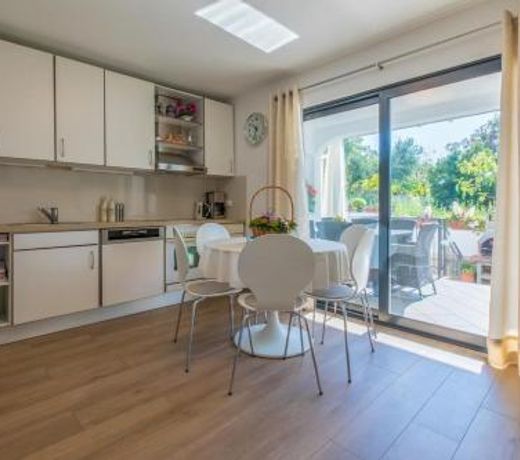 Apartment in Crikvenica 5244