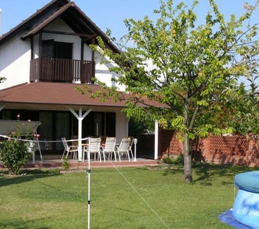 Holiday home in Balatonkeresztur 19252