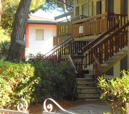 Apartment in Rosolina Mare 25004